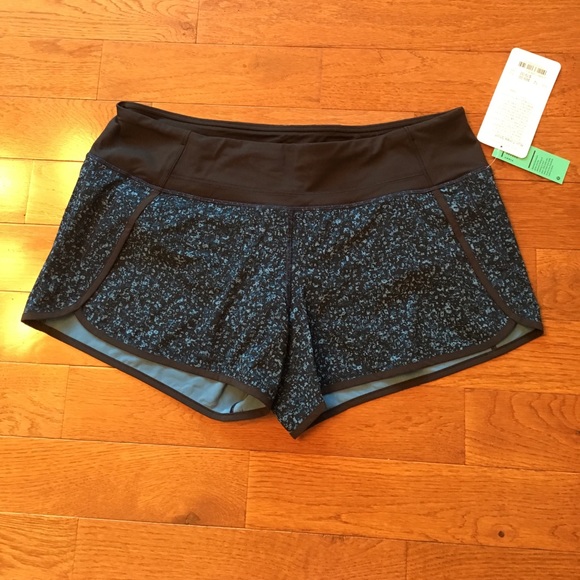 🎁Lululemon Run Times Short-Daisy Dust Illuminight Black-12🎁 - Picture 2 of 11